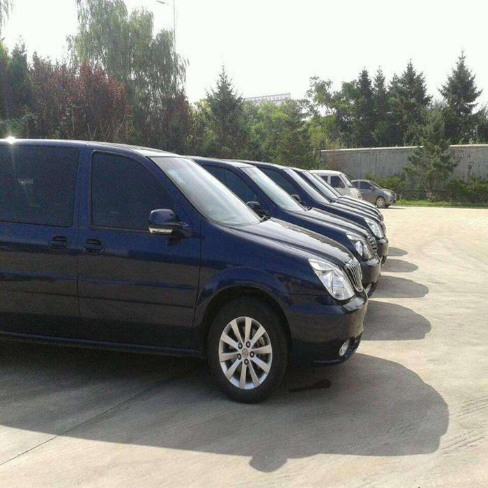 顺发商务车出租与汽车租赁服务 专业、便捷的出行选择