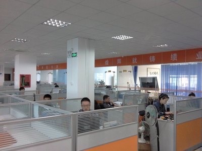 深圳市赫尔诺电子技术 专业LED彩幕屏维修与租赁服务